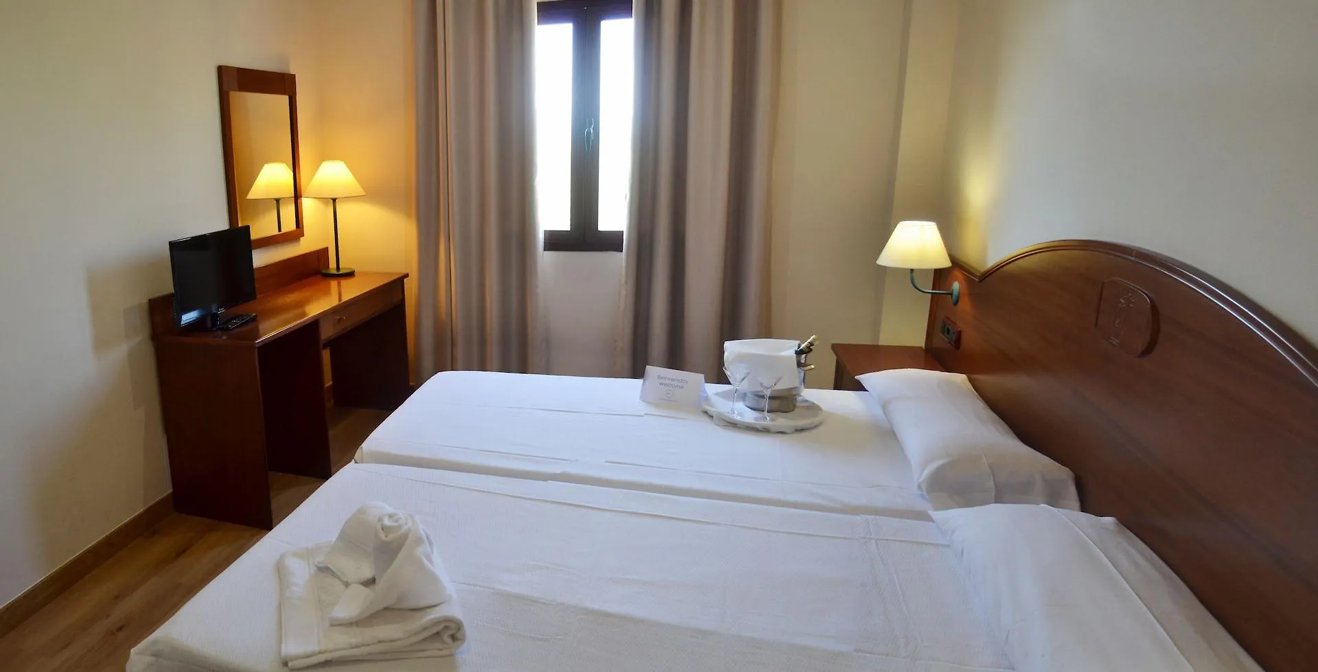 Hotel Reyes Ziries Albolote Spain