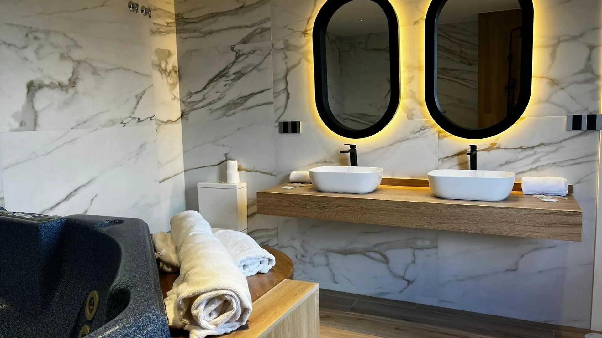 Hotel Reyes Ziries Albolote